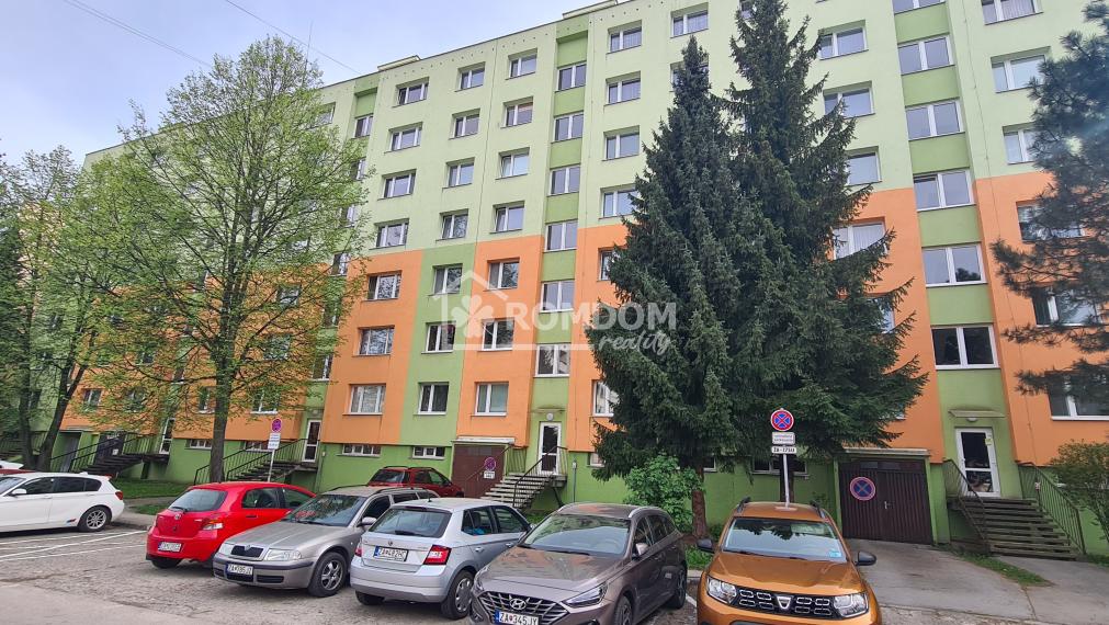 Rezervované, trojizbový byt s lodžiou Žilina, Solinky, exkluziívne ROMDOM