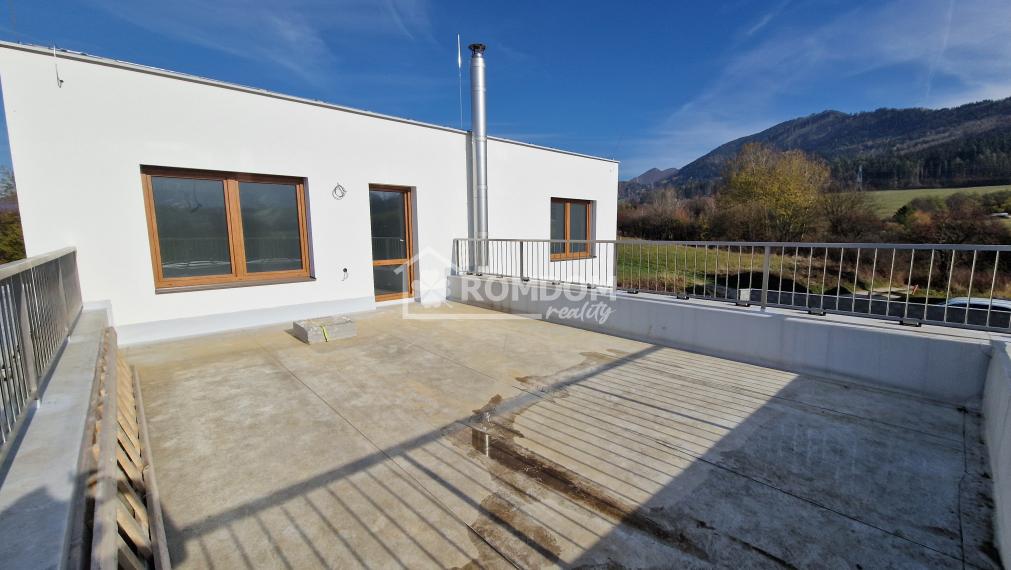 Predané - nízkoenergetický 4 izbový rodinný dom Varín