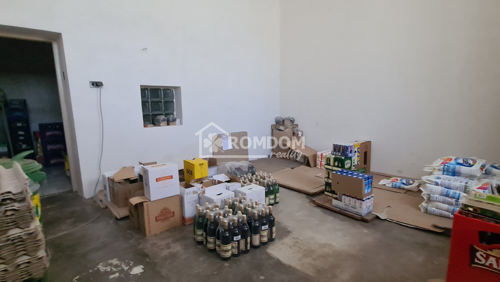 Predajňa, rodinný dom Varín, okres Žilina