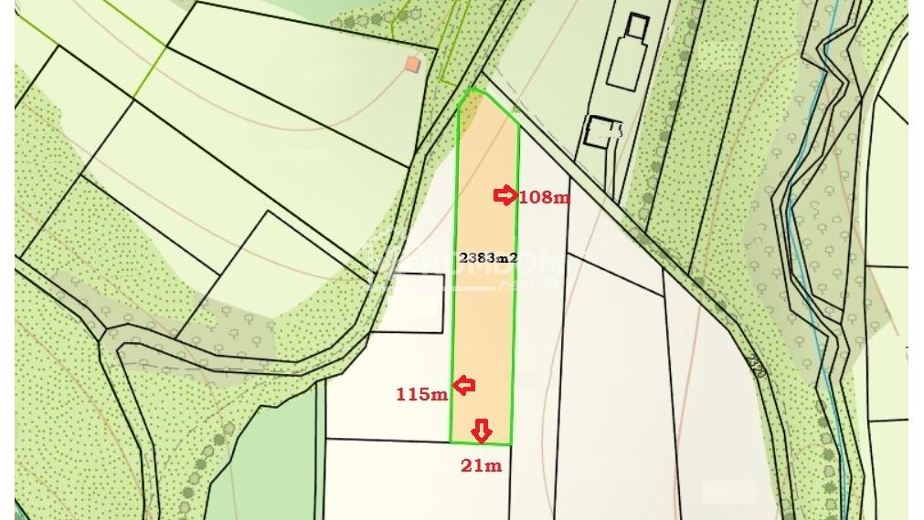 Rekreačný pozemok Lysica, 9 km od Terchovej