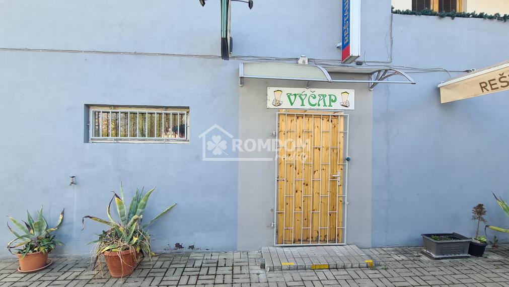 Prenájom, terasa s výčapom Bytča, exkluzívne ROMDOM