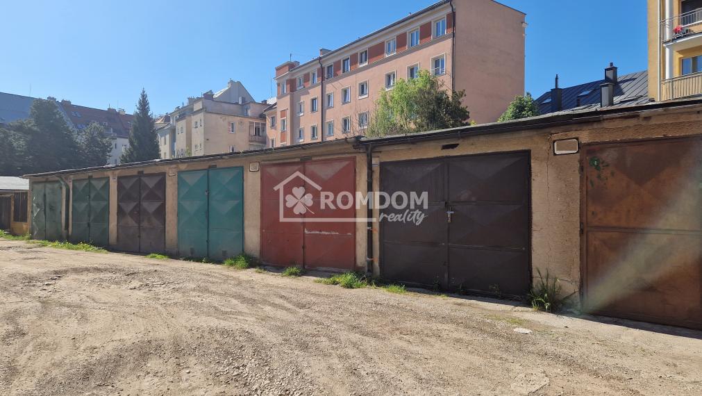 Predané! 2i byt 65m2 + garáž, Žilina centrum