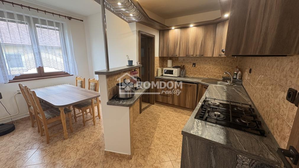 Predaj dvojgeneračný rodinný dom Orlové-Povazšká Bystrica