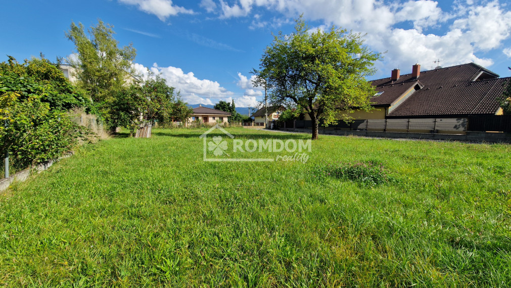 Predaj pozemok 844 m2 Teplička nad Váhom
