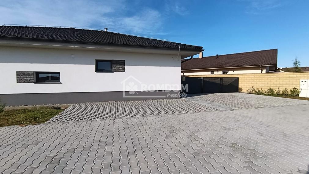 Predaj rodinných domov Láb (Malacky) ZDARMA! 3D vizuál záhrady