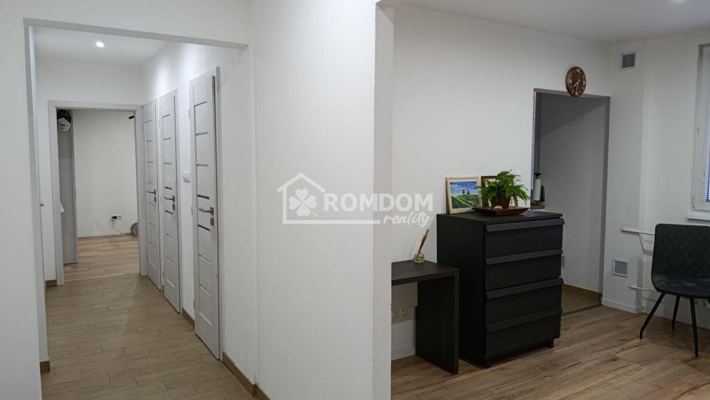 EXKLUZÍVNE, len u nás! Predaj 2-izbového bytu po kompletnej rekonštrukcii - Bratislava, Hornádska ul. (Podunajské Biskupice)