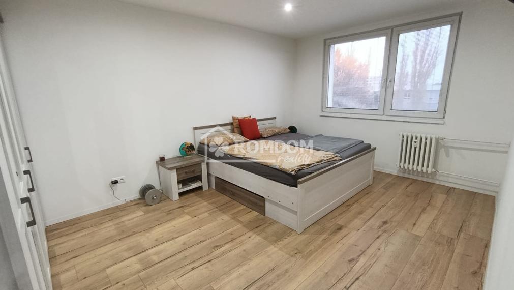 EXKLUZÍVNE, len u nás! Predaj 2-izbového bytu po kompletnej rekonštrukcii - Bratislava, Hornádska ul. (Podunajské Biskupice)