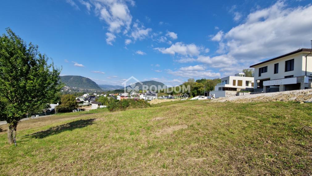 Stavebný pozemok 1144 m2 Žilina Budatín