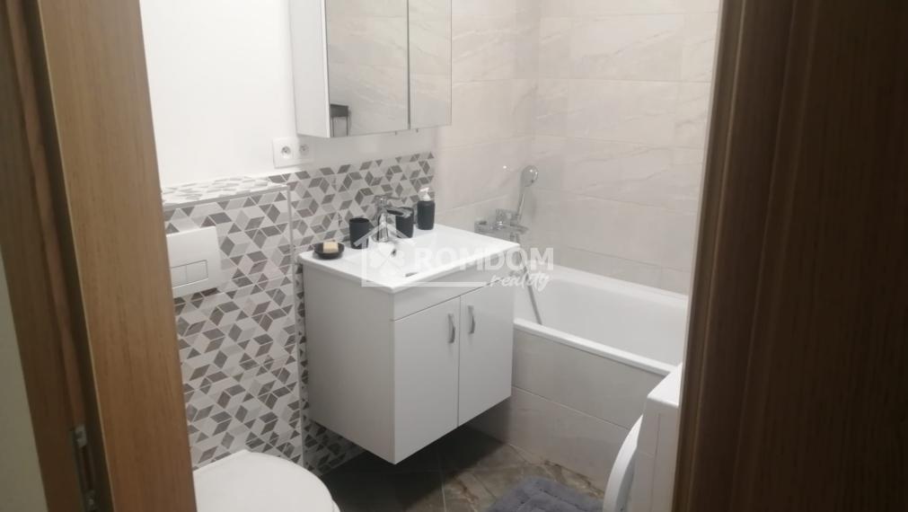 Prenájom garsonka,1 parkov. státie, pivnica, predzáhradka