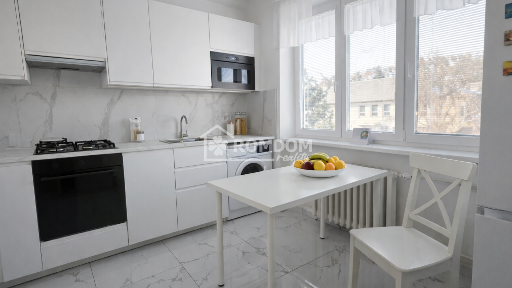 Predaj, komplet zrekonštr. 2-izb.byt, Bratislava,  Exkluzívne ROMDOM