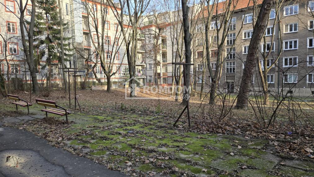 Predaj, komplet zrekonštr. 2-izb.byt, Bratislava,  Exkluzívne ROMDOM