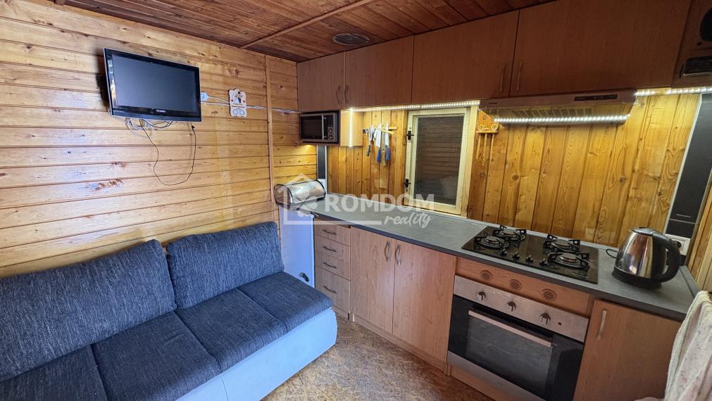 Predaj Záhradná chatka s pozemkom Mojšova Lúčka