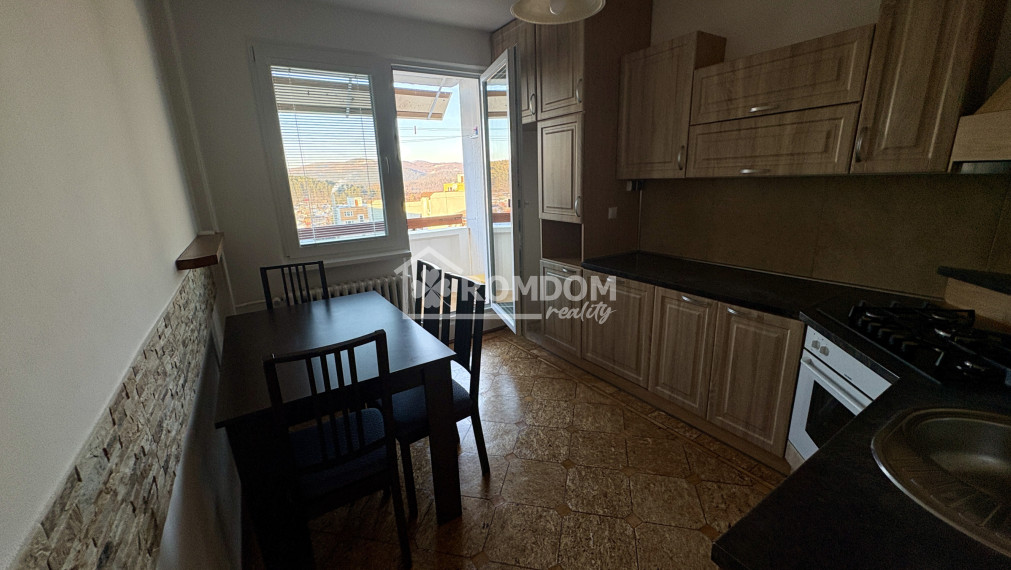 Prenájom 3-izbový byt Hájik Žilina