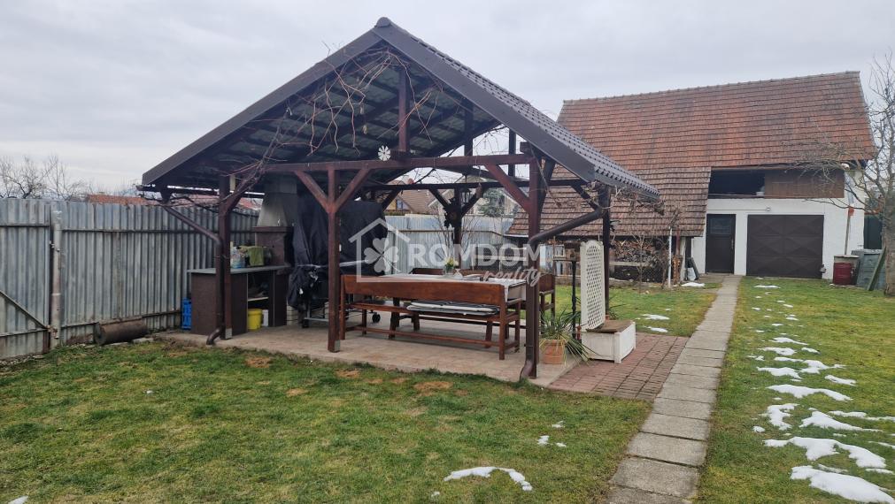 Prenájom 2i byt v rodinnom dome, Rosina