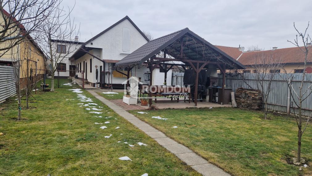 Prenájom 2i byt v rodinnom dome, Rosina