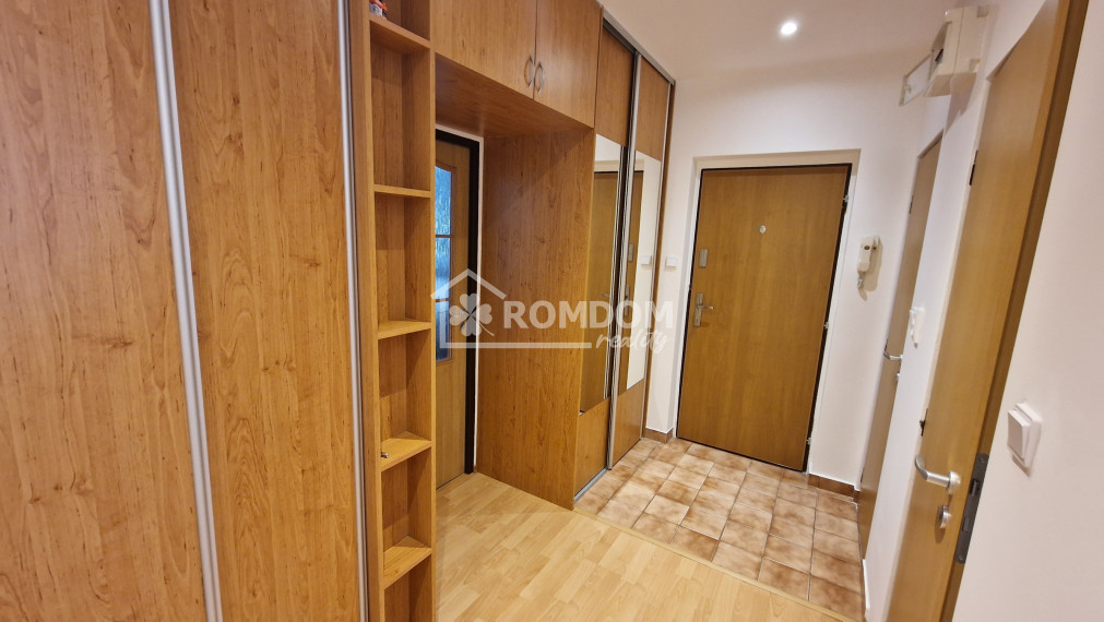 Prenájom 1 izbový byt Žilina Bulvár