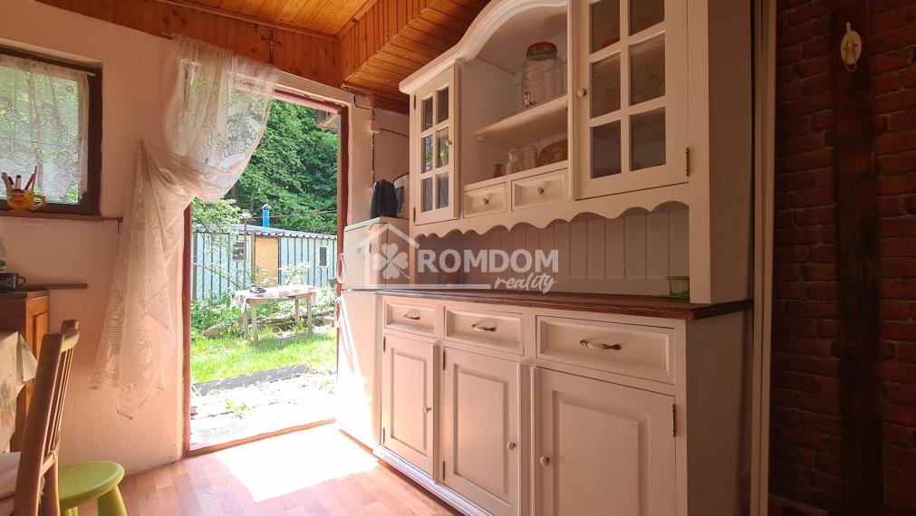Predaj, chatka s ovocným sadom Kykula, Trenčín - Chocholná