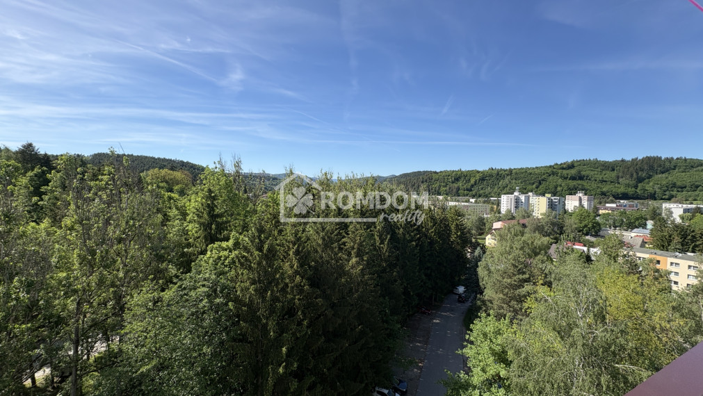 Predaj 3-izbový byt Považská Bystrica Hliny