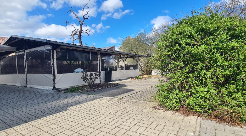 Prenájom, terasa s výčapom Bytča, exkluzívne ROMDOM