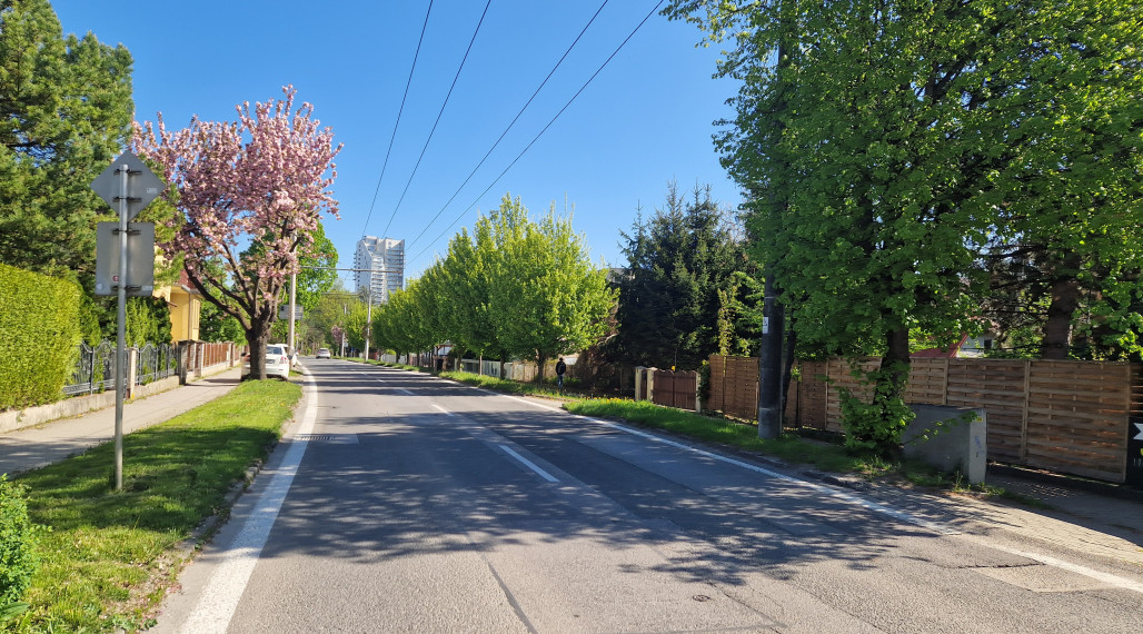 Predaj pozemok 696 m2 Bôrik Žilina