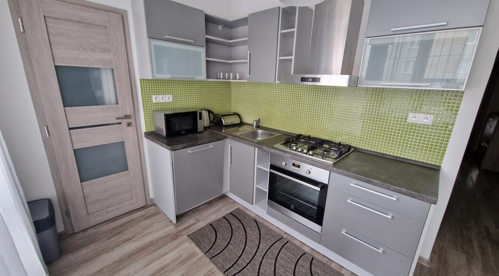 Prenájom 2i byt, 59m2, Vlčince