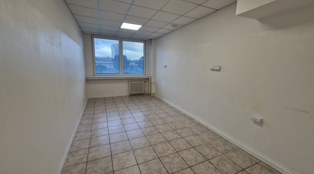 Prenájom prevádzkové priestory 35 m2 Žilina