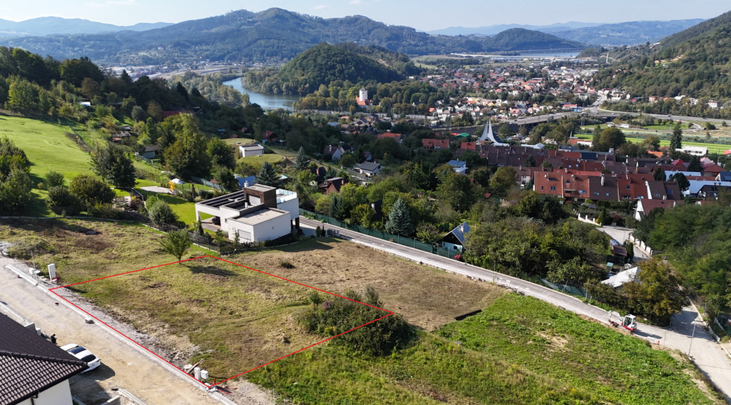 Stavebný pozemok 1187 m2 Žilina Budatín