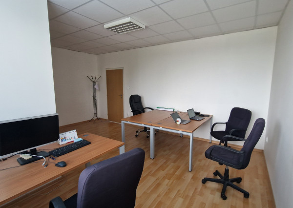 Prenájom kancelária 25m2, Žilina