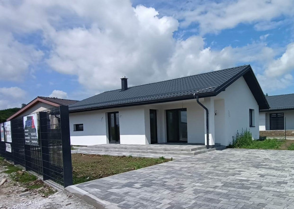 Rezervované! 4i bungalov Hliník nad Váhom, Bytča