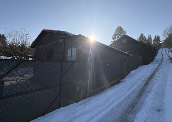 Predaj Záhradná chatka s pozemkom Mojšova Lúčka