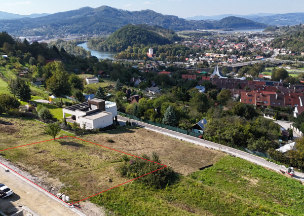 Stavebný pozemok 1187 m2 Žilina Budatín