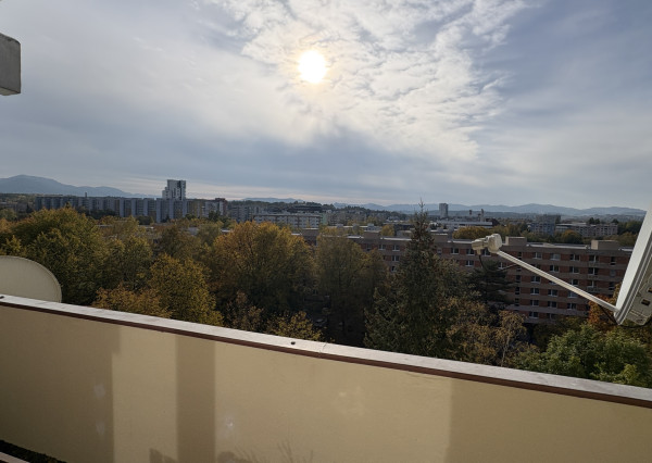 Predaj 1-izbový byt s dvomi lodžiami Vlčince , Žilina